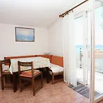 Apartman With Parking Space - Porat, Makarska - 10032 Živogošće