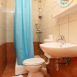 Apartman With Parking Space - Porat, Makarska - 10032 Živogošće