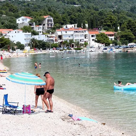 Lägenhet With Parking Space - Porat, Makarska - 10032