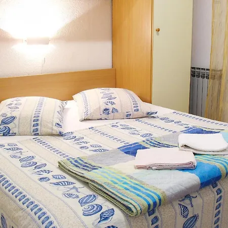 With Parking Space - Porat, Makarska - 10032 Živogošće