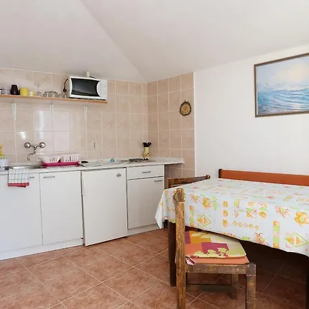 With Parking Space - Porat, Makarska - 10032 Živogošće