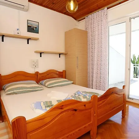 With Parking Space - Porat, Makarska - 10032 Živogošće