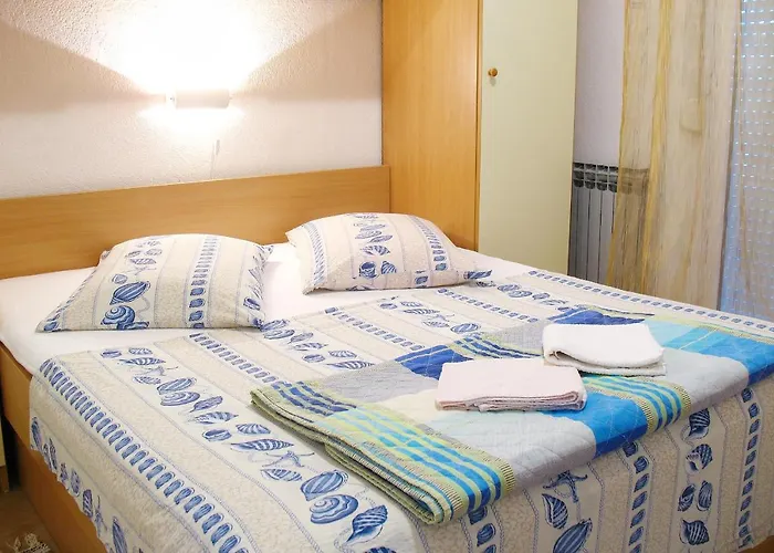 With Parking Space - Porat, Makarska - 10032 Živogošće